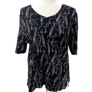 Chico’s Size 2 Large Supima Cotton V-Neck Top Black White Parrot Bird Print